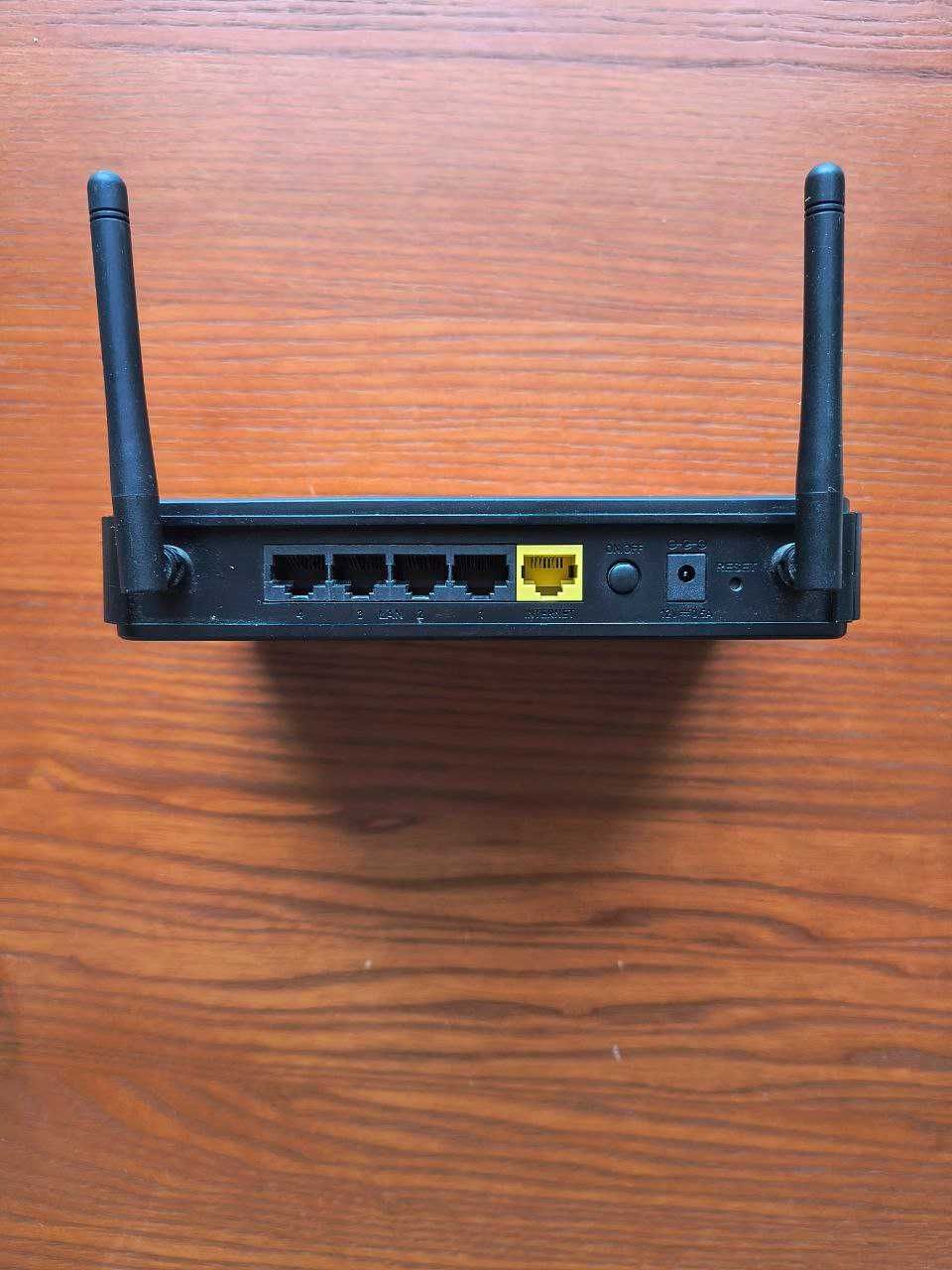 Роутер D-Link DIR-615/K2, бездротовий маршрутизатор