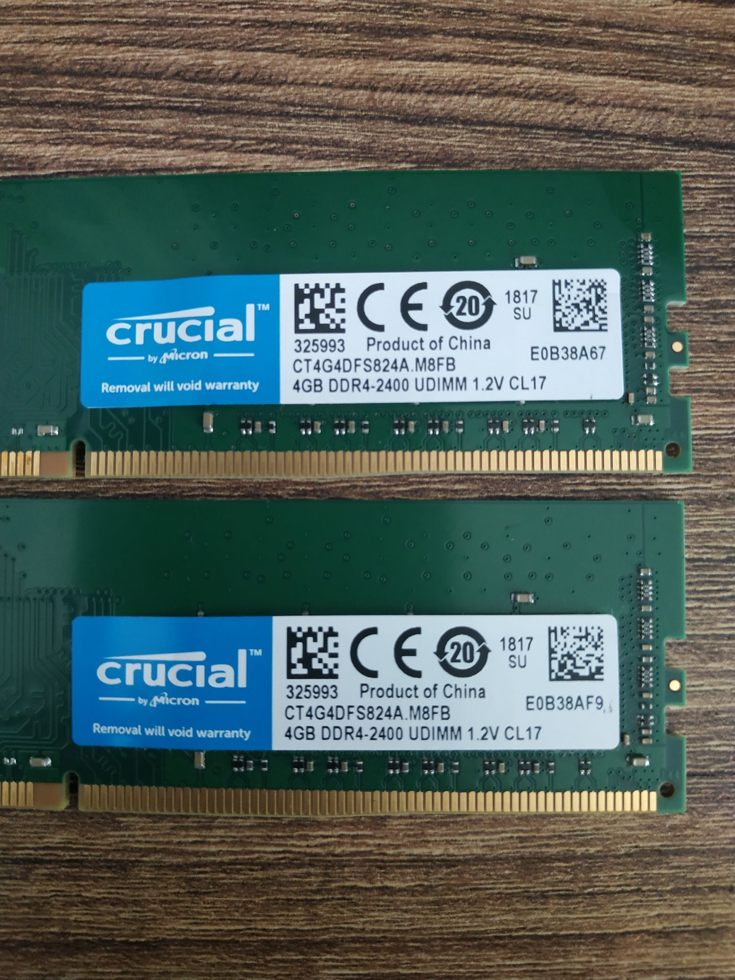 DDR4 2x4 GB Crucial