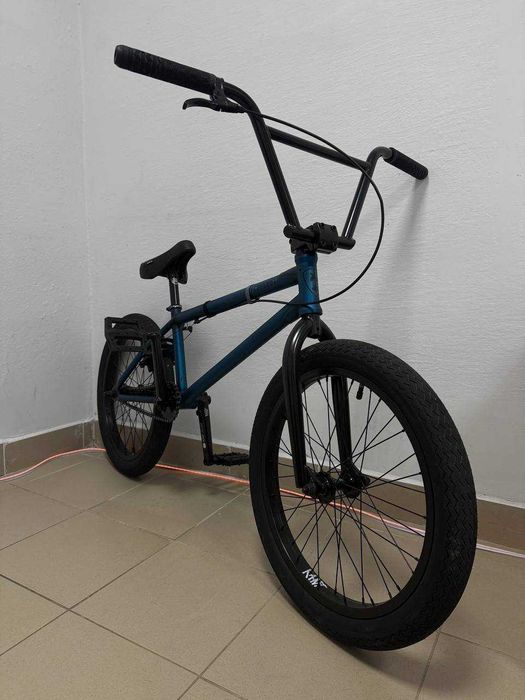 BMX Subrosa Salvador Freecoaster 21" 2022