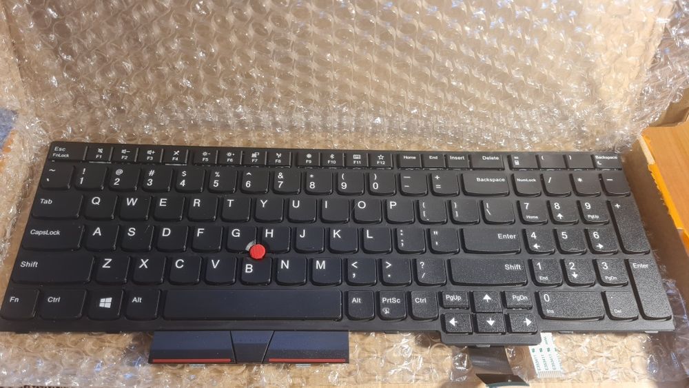 Клавіатура для ноутбука Lenovo  Thinkpad T570 T580 P51s P52s