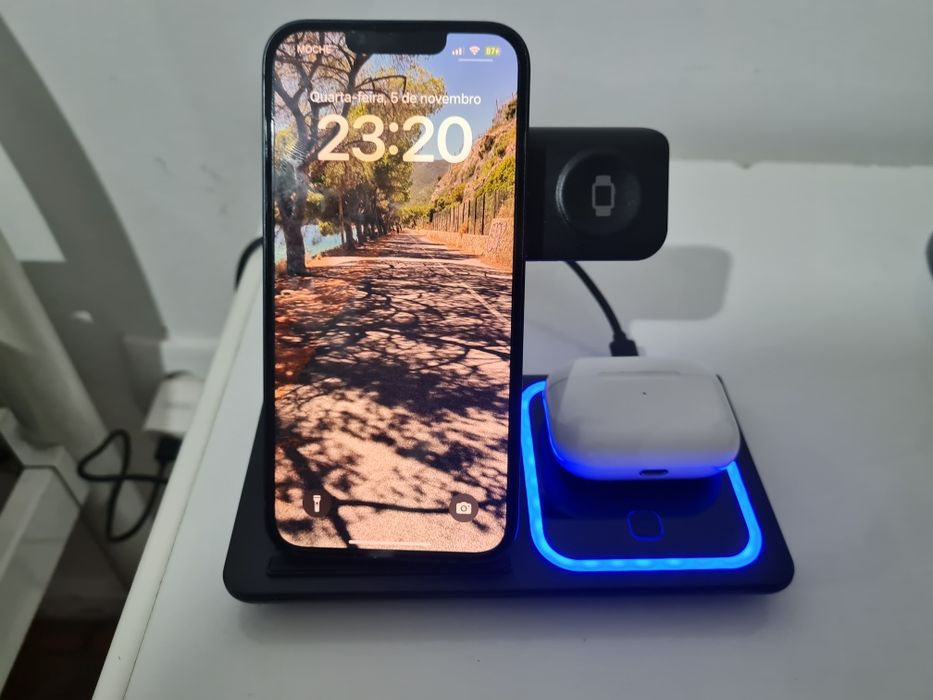 Carregado wireless 3-IN-1