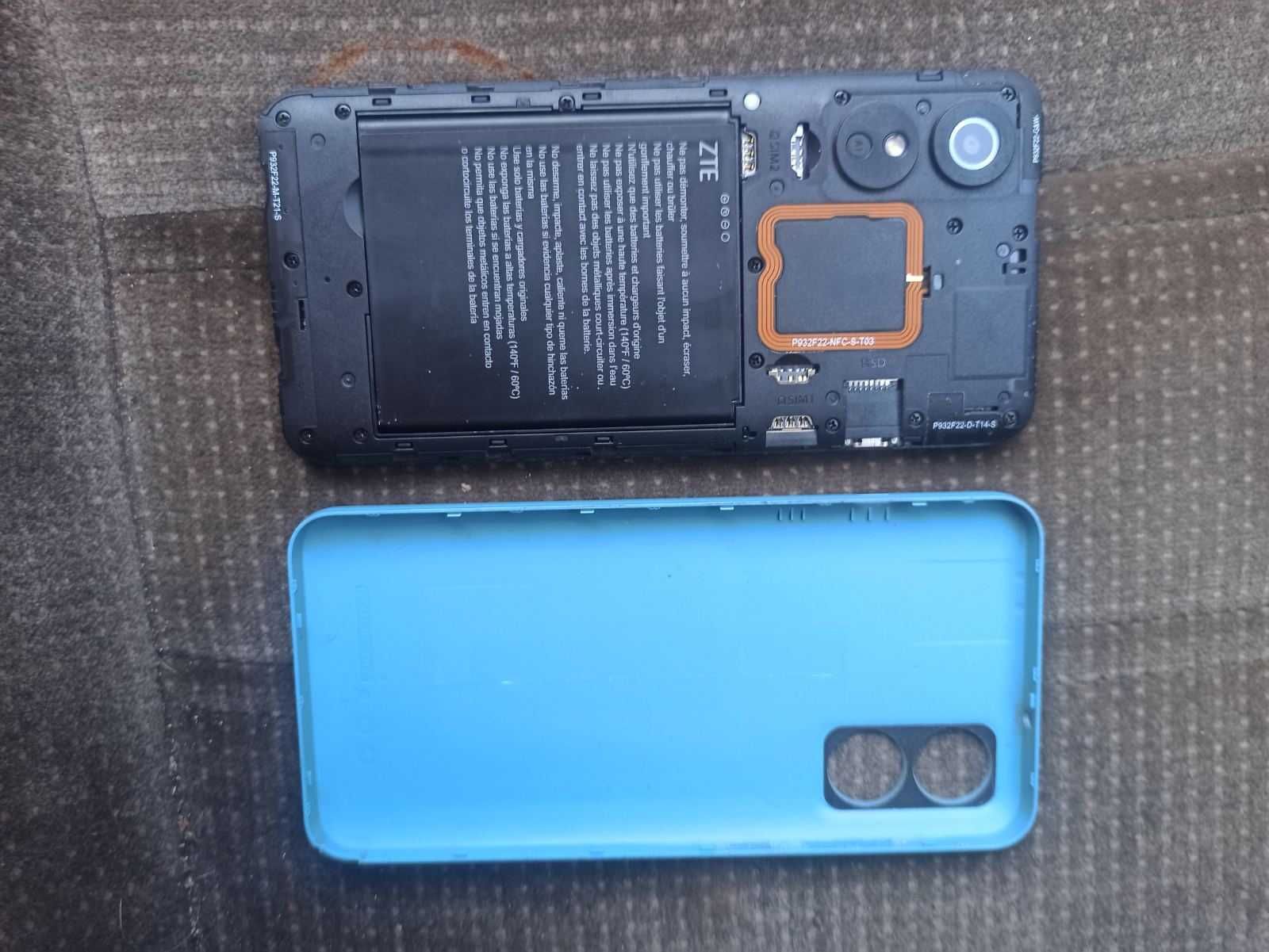 Телефон ZTE Blade A33+