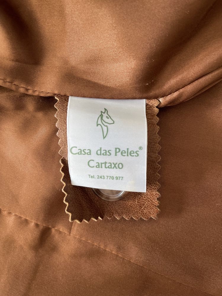 Casaco de pele castanho