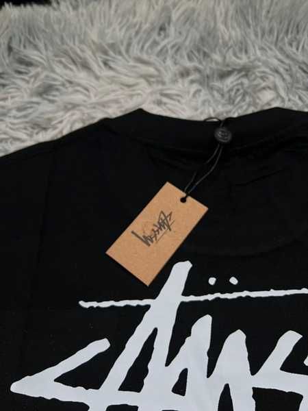 Koszulka Stussy z nadrukiem w kolorze czarnym, rozmiar 8 piłek L