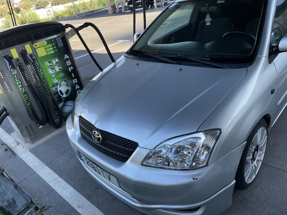 Toyota Corolla 1.6 VVT-i – 3 Portas