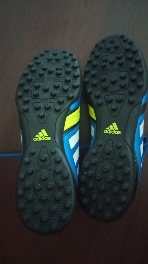 Sapatilhas adidas 43eMeio