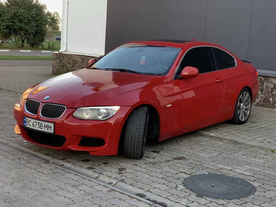 BMW E92 coupe 328i 2012