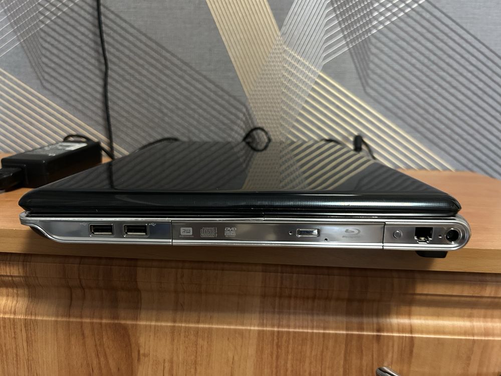 Ноутбук HP Pavilion dv7 робочий