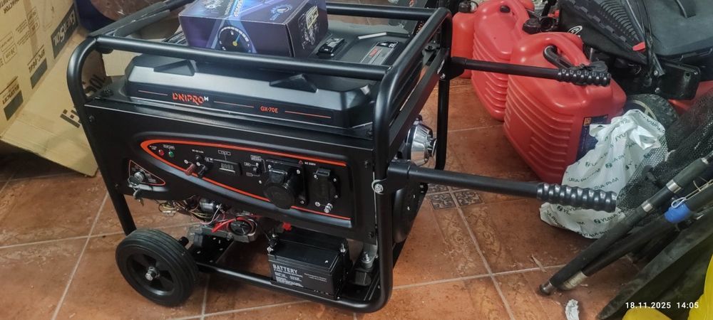 Комплект GX-70E  Dnipro-M  генератор бензиновий   7,5 кВт та новий газ