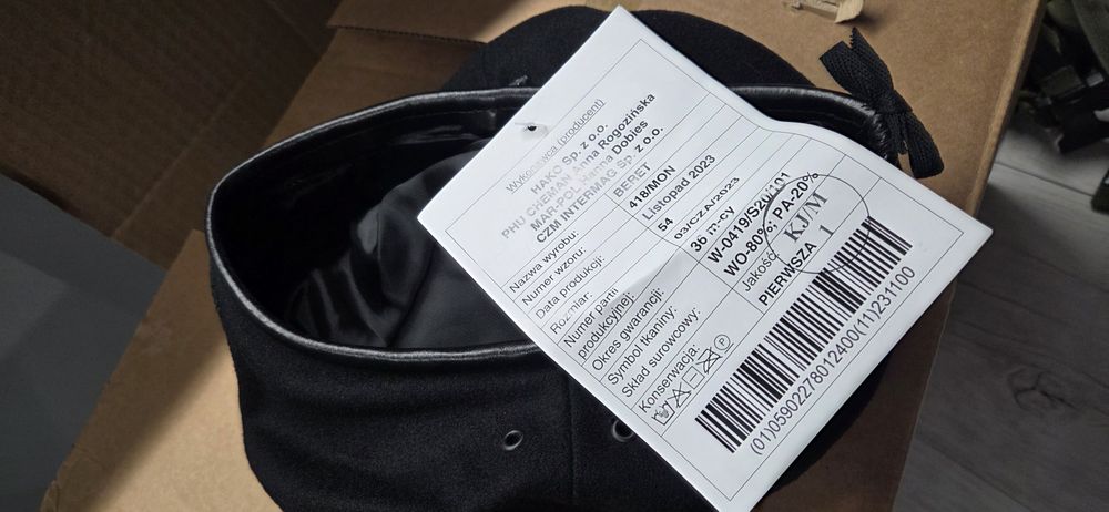 Beret wojskowy czarny, rozmiar 54