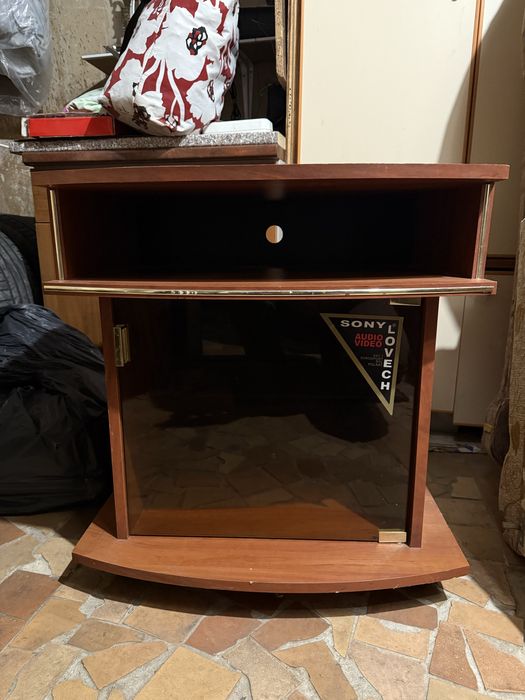 Тумба під телевізор