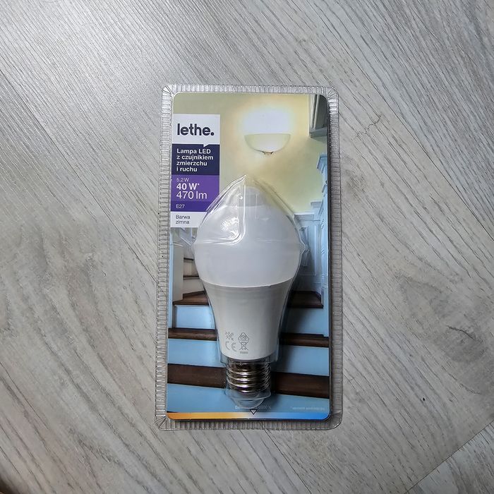 Lampa Led z czujnikiem zmierzchu I ruchu e27, 40W, barwa zimna. Lethe.