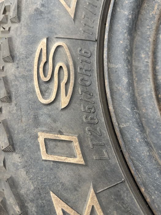 maxxis bighorn 764 265 70 r16