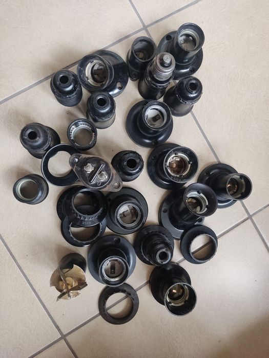 Різне патрон е27,розетки,трійники