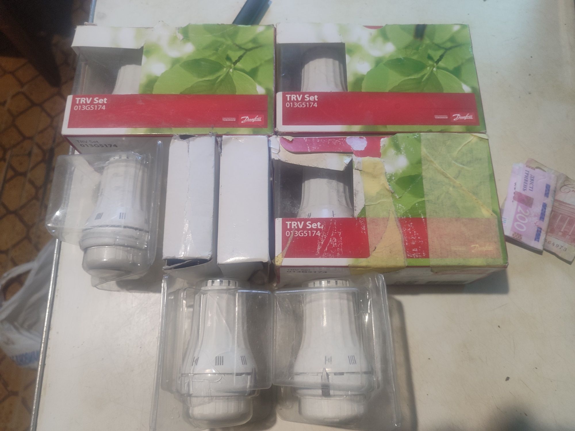 Термокомплет для радиатораDanfossRAE+RA+RLV-Sпрямий1/2",з бічним підкл
