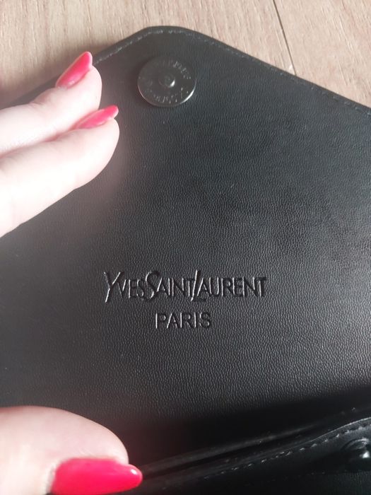 Sprzedam torebkę YSL