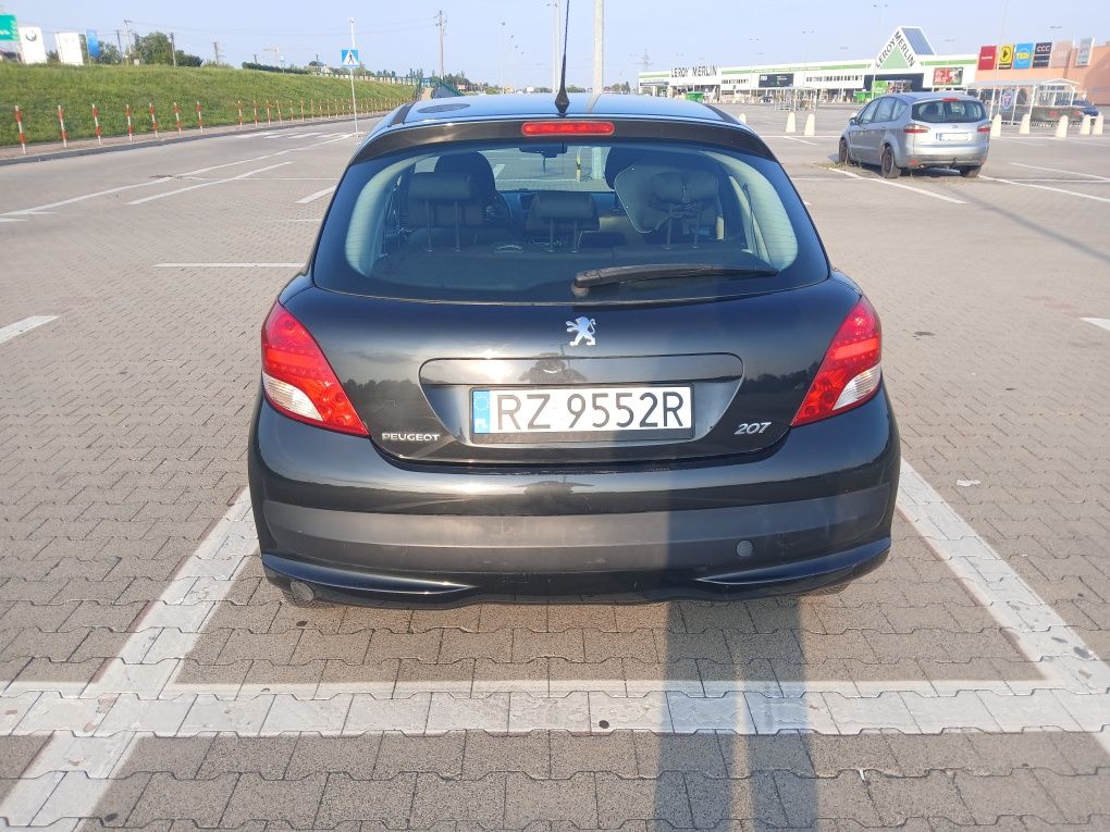 REZERWACJA Peugeot 207 1,4 73km benzyna LPG Krajowy