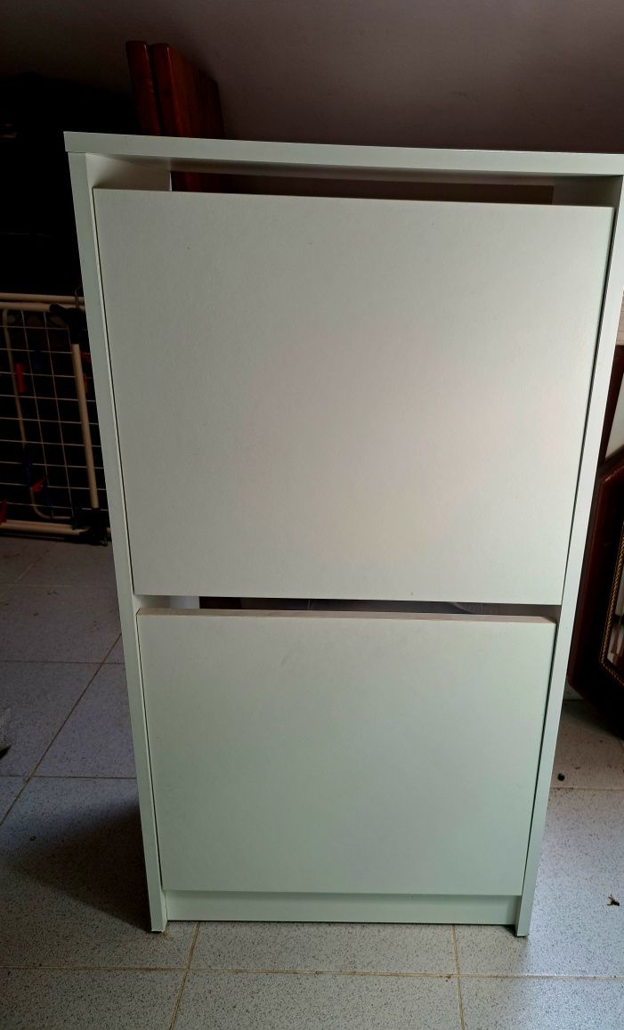 Sapateira IKEA Excelente Estado
