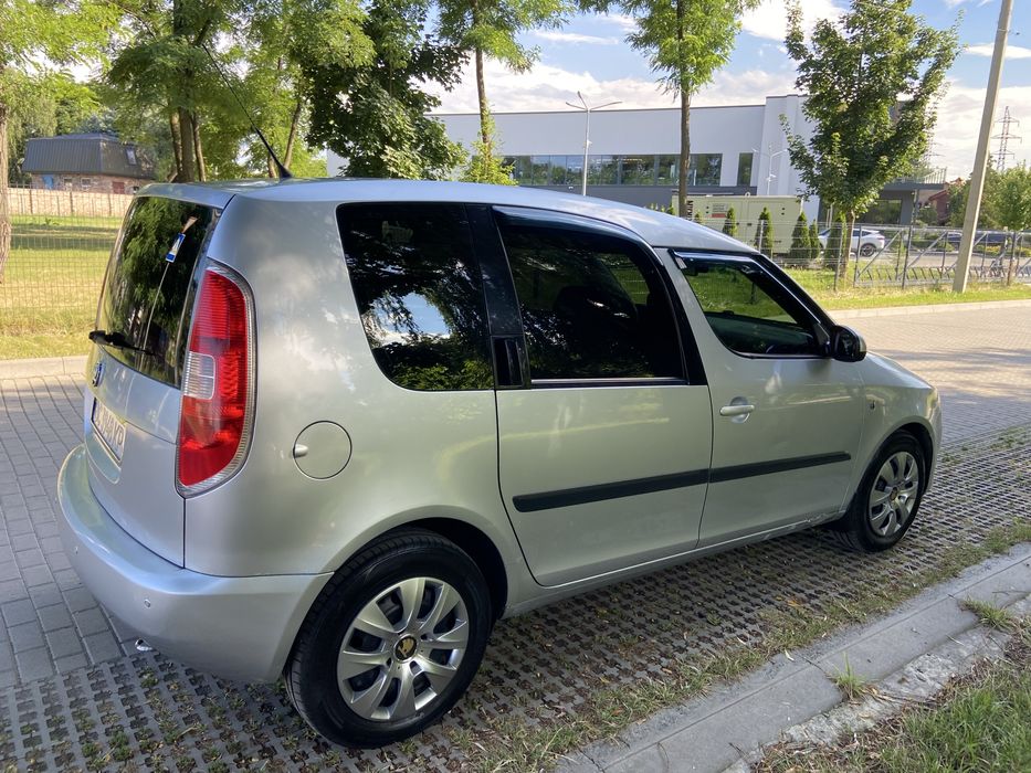 Продам Skoda Roomster 1,6 TDI 2010 рік