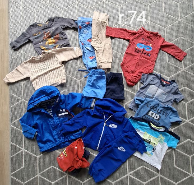 Paka ubrań rozm 74-86 różne dresy,pajace,gratisy,ponad 70szt ubrań