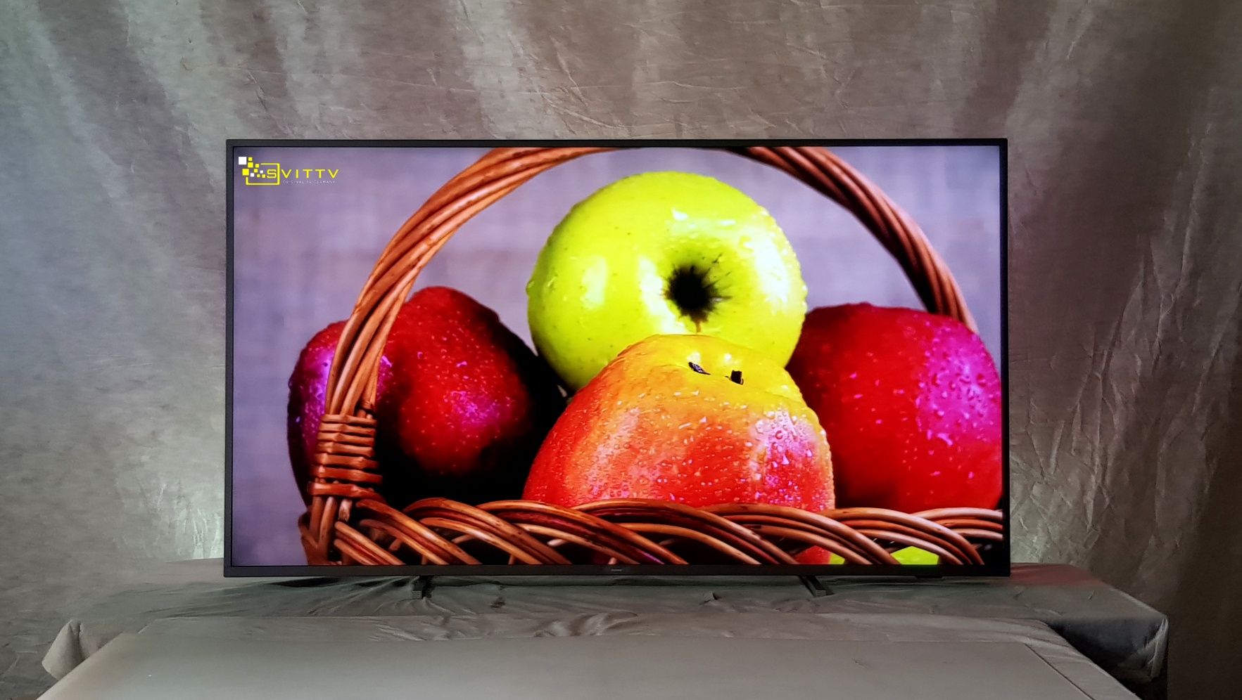 Philips 70PUS6724/12 Ambilight 4K UHD | HDR10+ | Smart Tv |