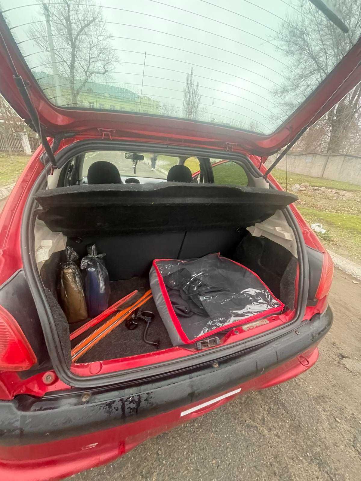 Peugeot 206  Пежо 206