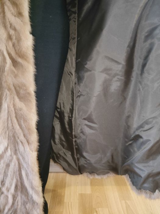 Długie futro naturalne z norek