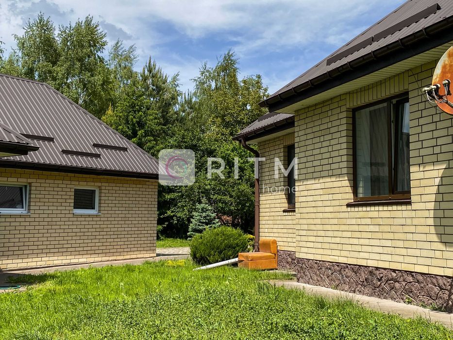 Продаж будинку — Луцьк, 25 сотих землі | вул. Даньшина