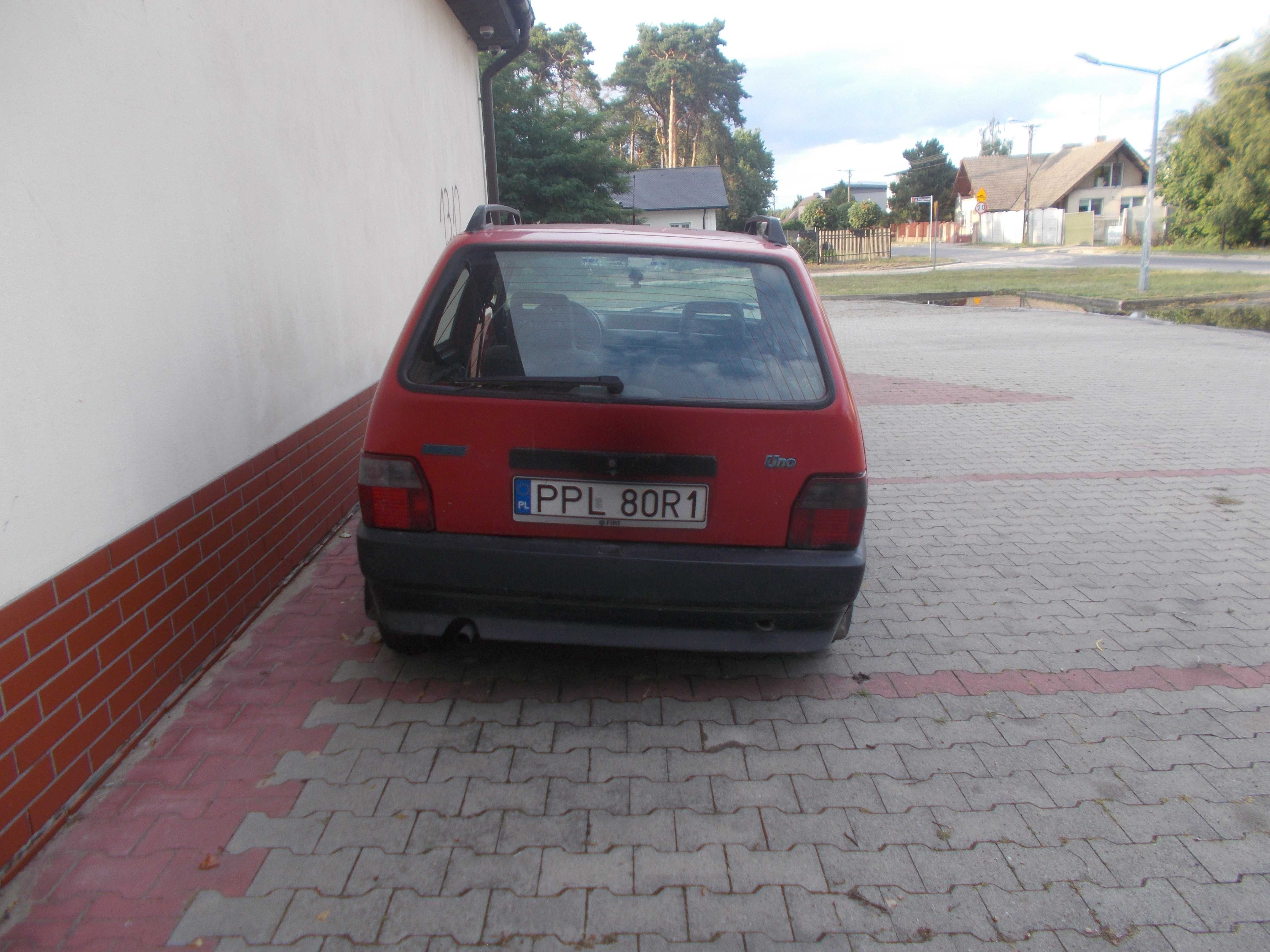 Tylna klapa bagażnika Fiat Uno demontaż