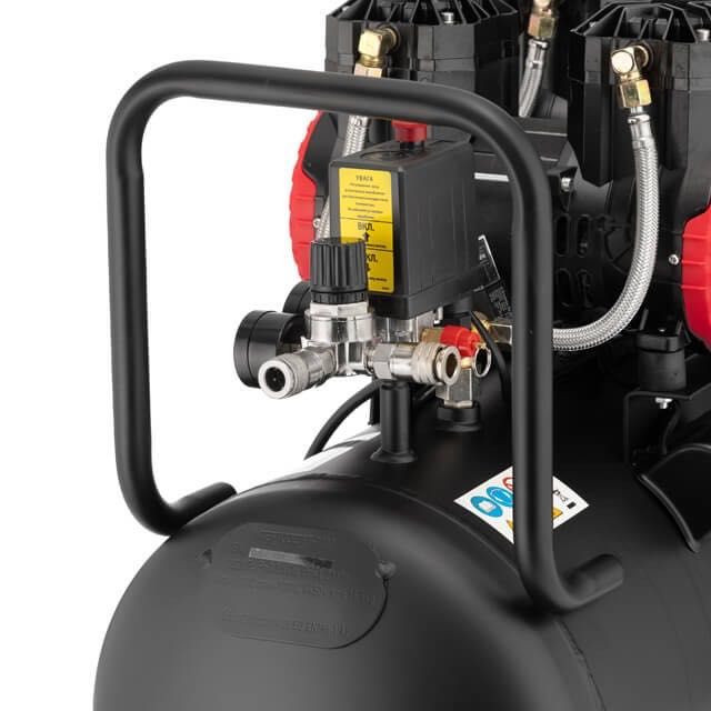 Продам Компресор INTERTOOL PT-0030