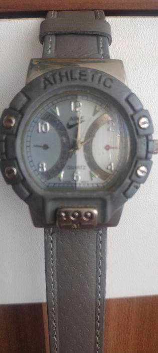 Zegarek Nike na reke