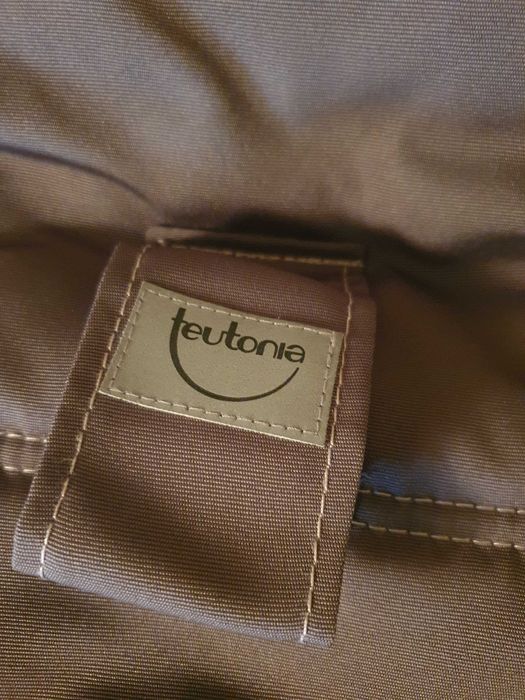 Wózek dziecięcy Teutonia - gondola, spacerówka, fotelik samochodowy