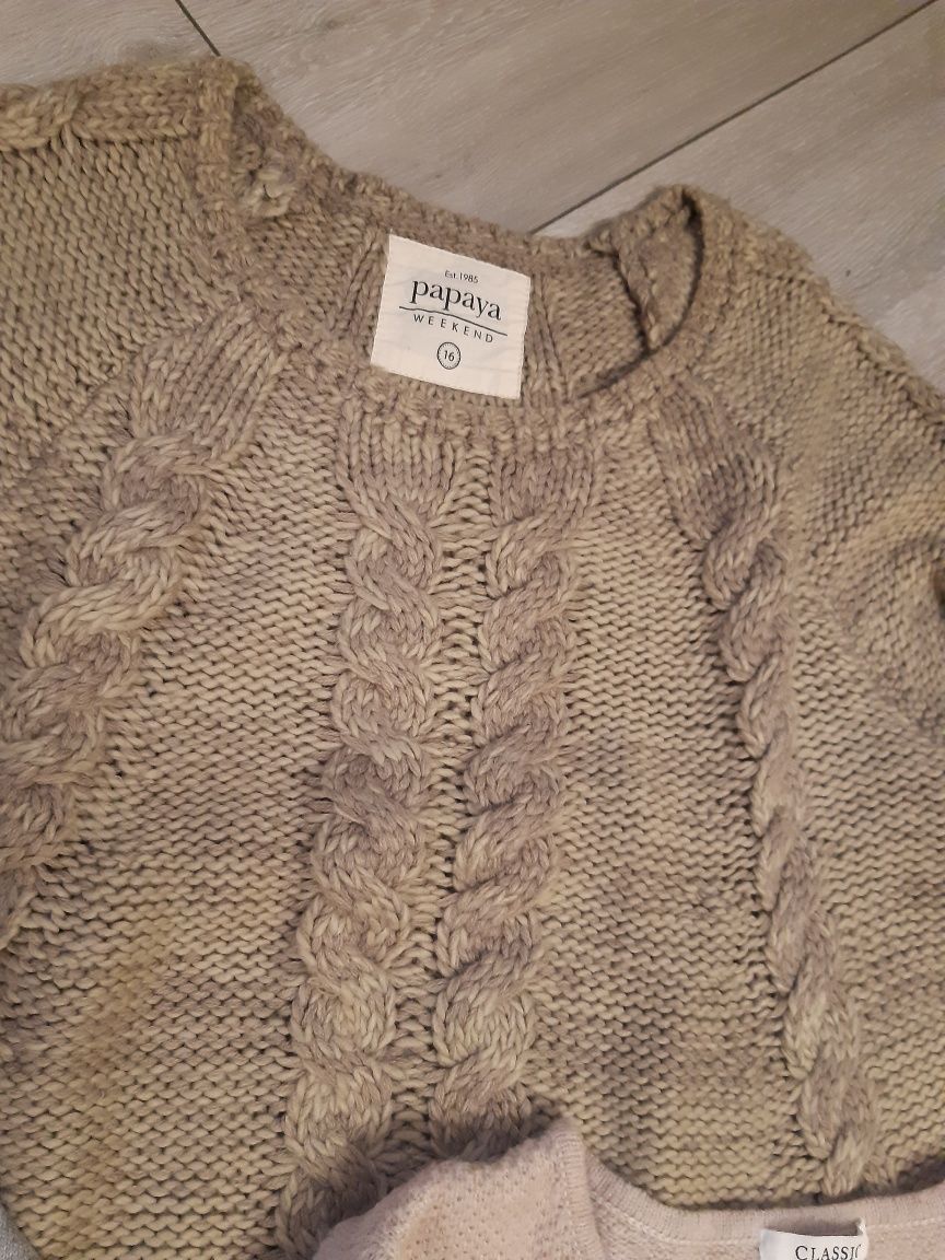 Swetry damskie rozmiar M-L-cena za 3 sztuki