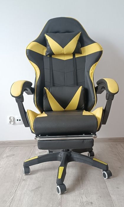 Fotele gamingowe powystawowe
