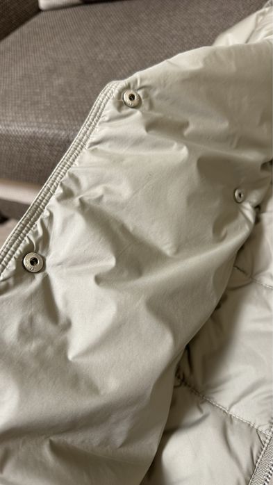 Продам пуховик в дуже хорошому стані