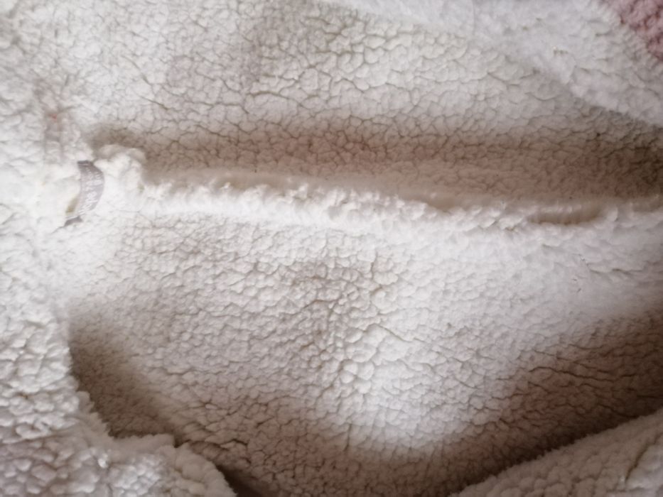 Вязаный демикомбинезон для девочки