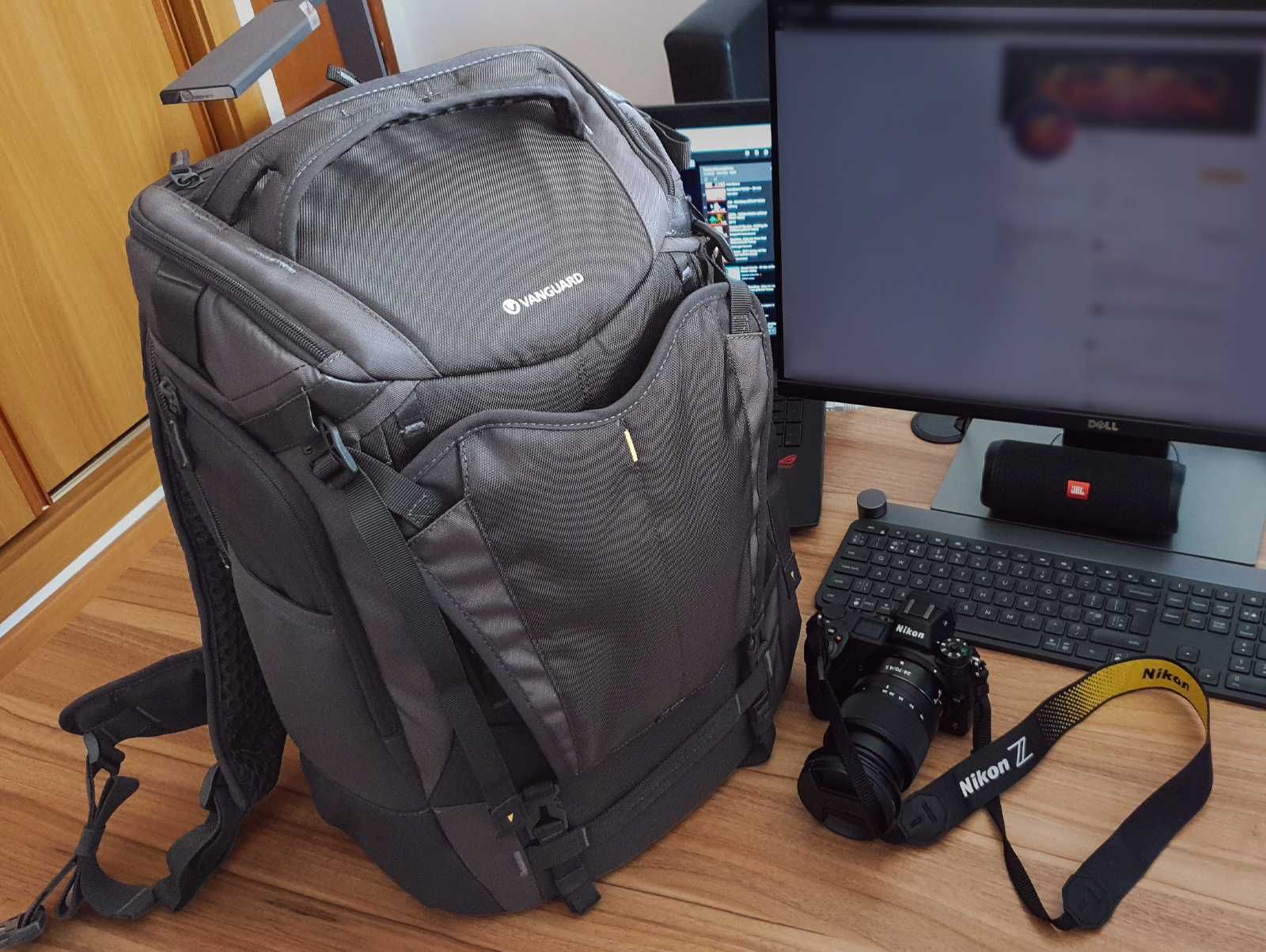 Vanguard ALTA SKY 53 Pro - Mochila para Câmara / Drone + SanDisk 128GB