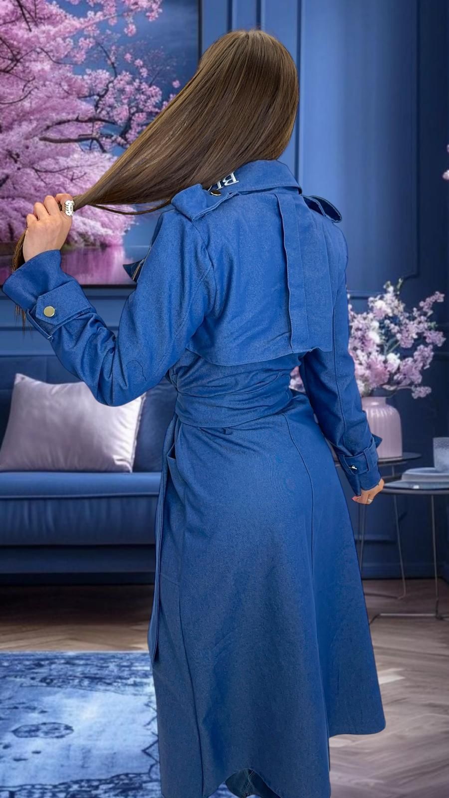 Piękny długi płaszcz jeans Lola bianka wiosna kolory