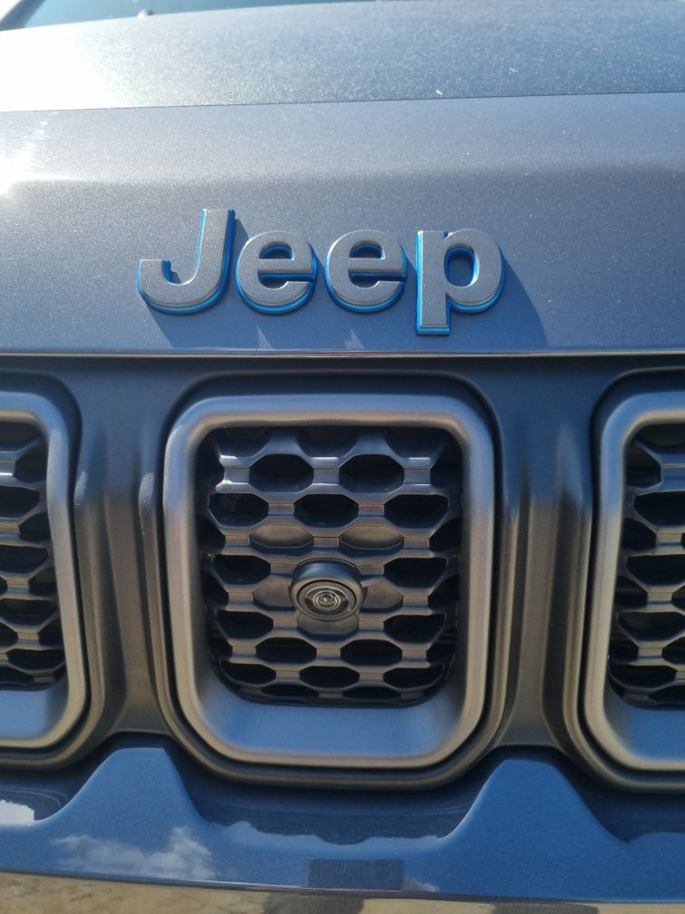 Jeep Compass 4xe trailwalk