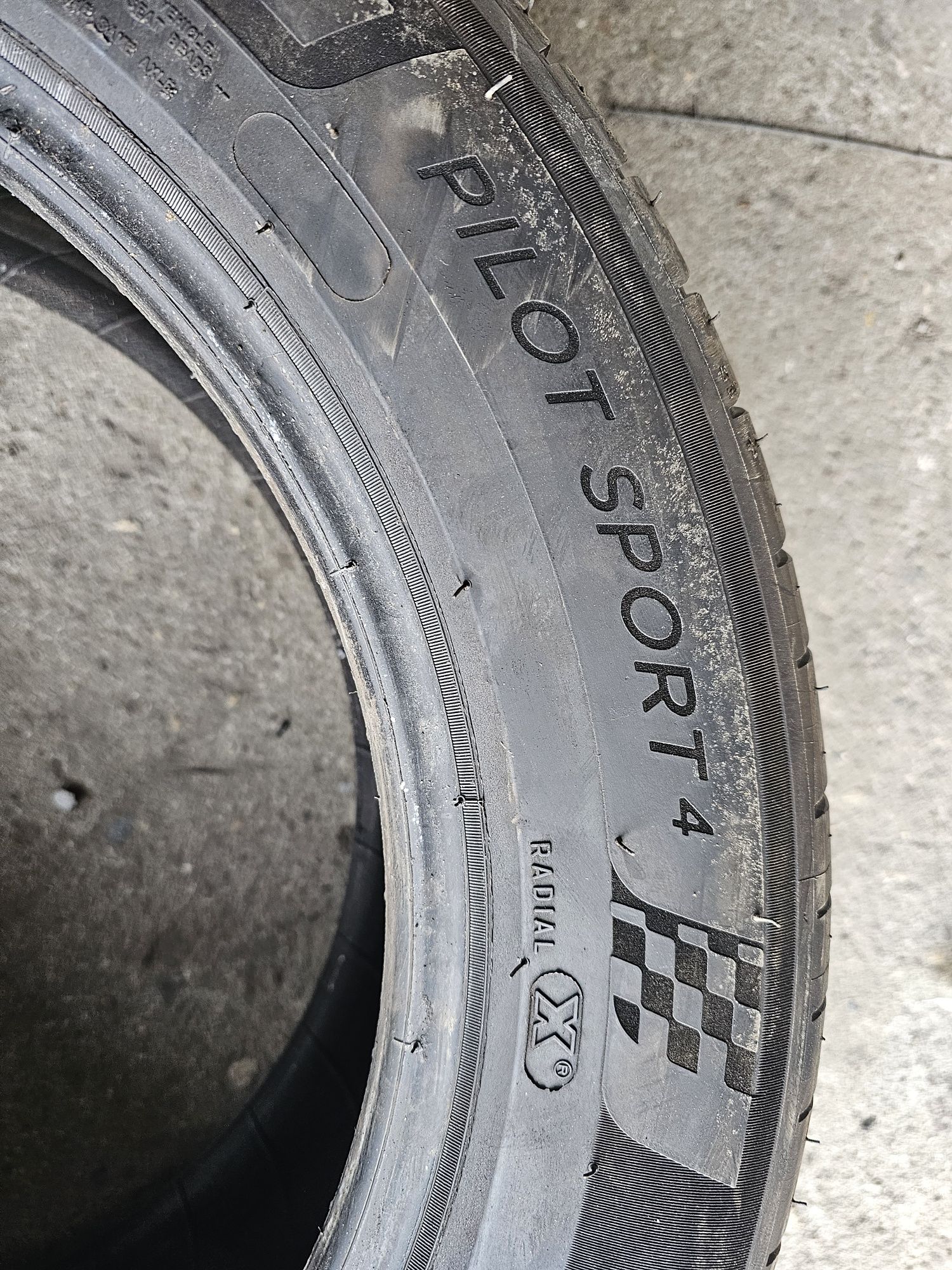 Opona 225 55 R17 Michelin Pilot Sport 4