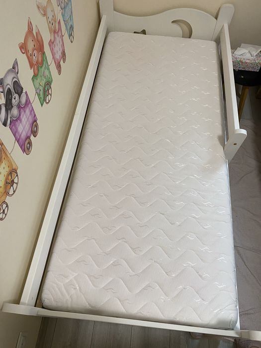 Drewniane łóżko dla dzieci 180x80 + materac