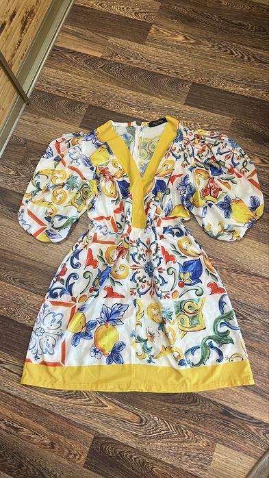 Сукня із тканини D&G