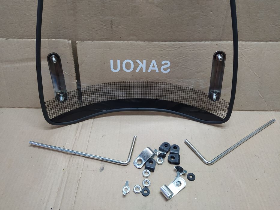 Обтекатель мото (ветровое стекло) универсальный