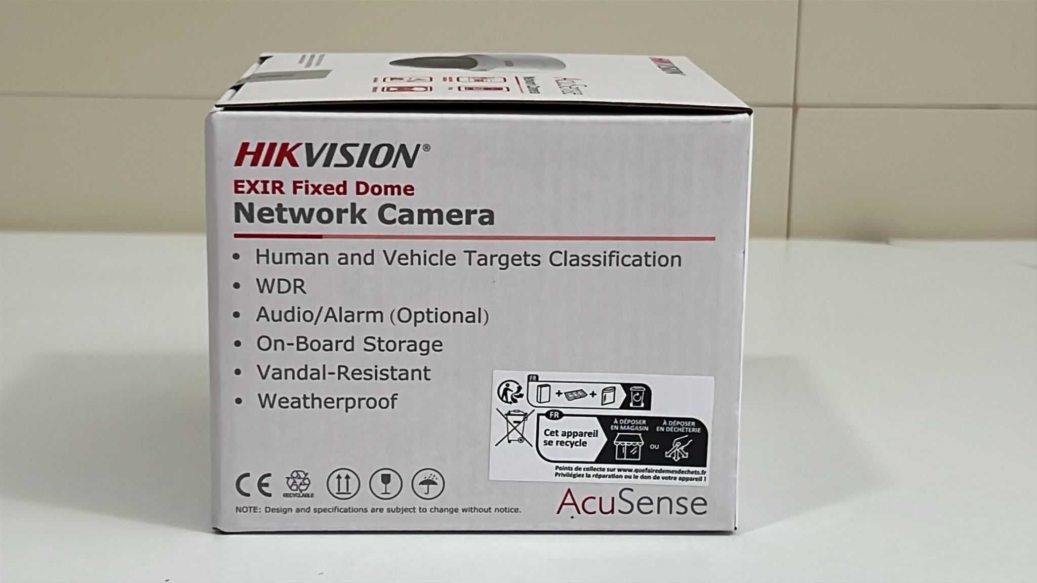 Câmara Hikvision 4MP IP PoE com Microfone Integrado | Original & Nova