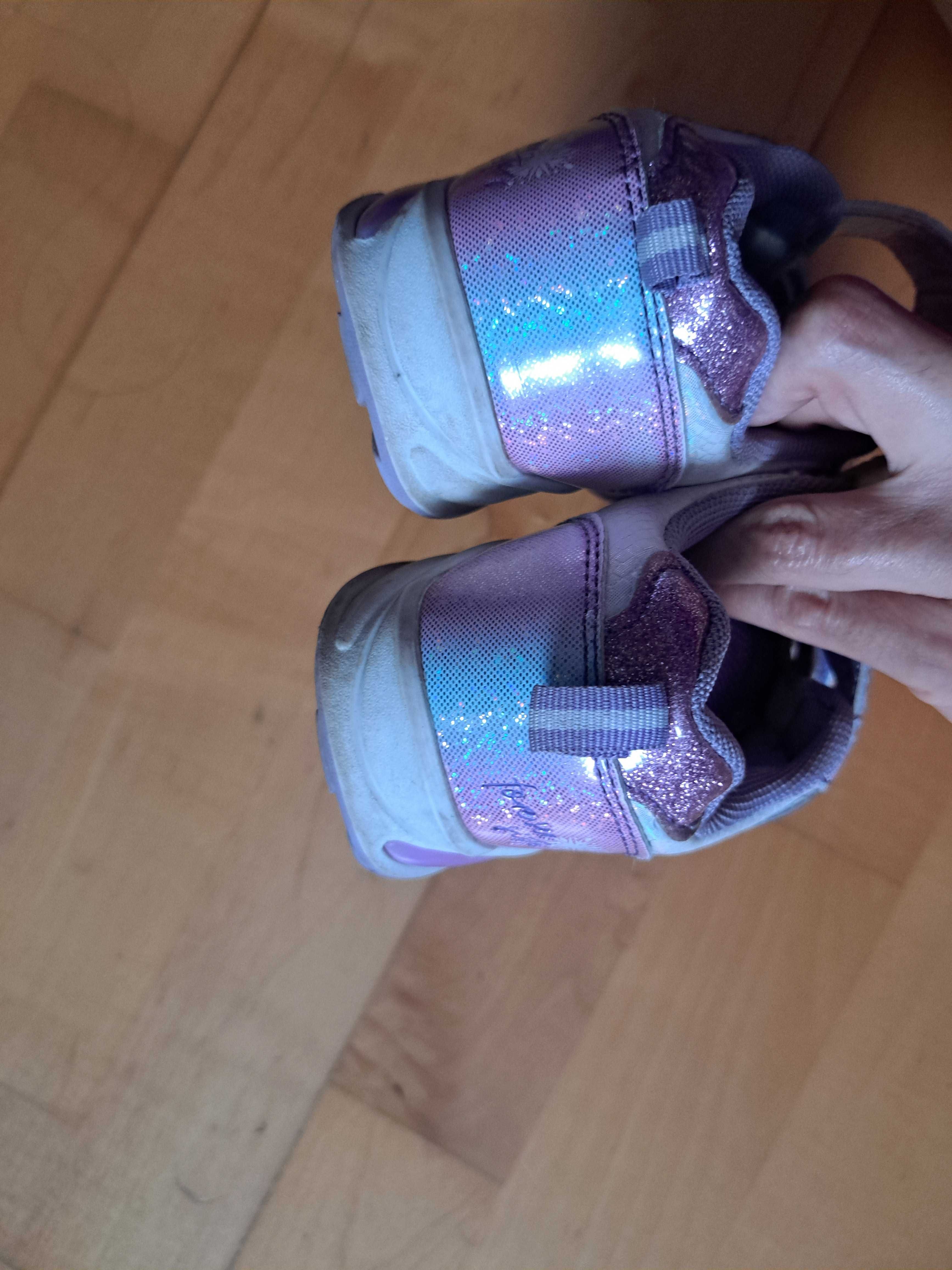 Buty trampki i sneakersy r. 28/29