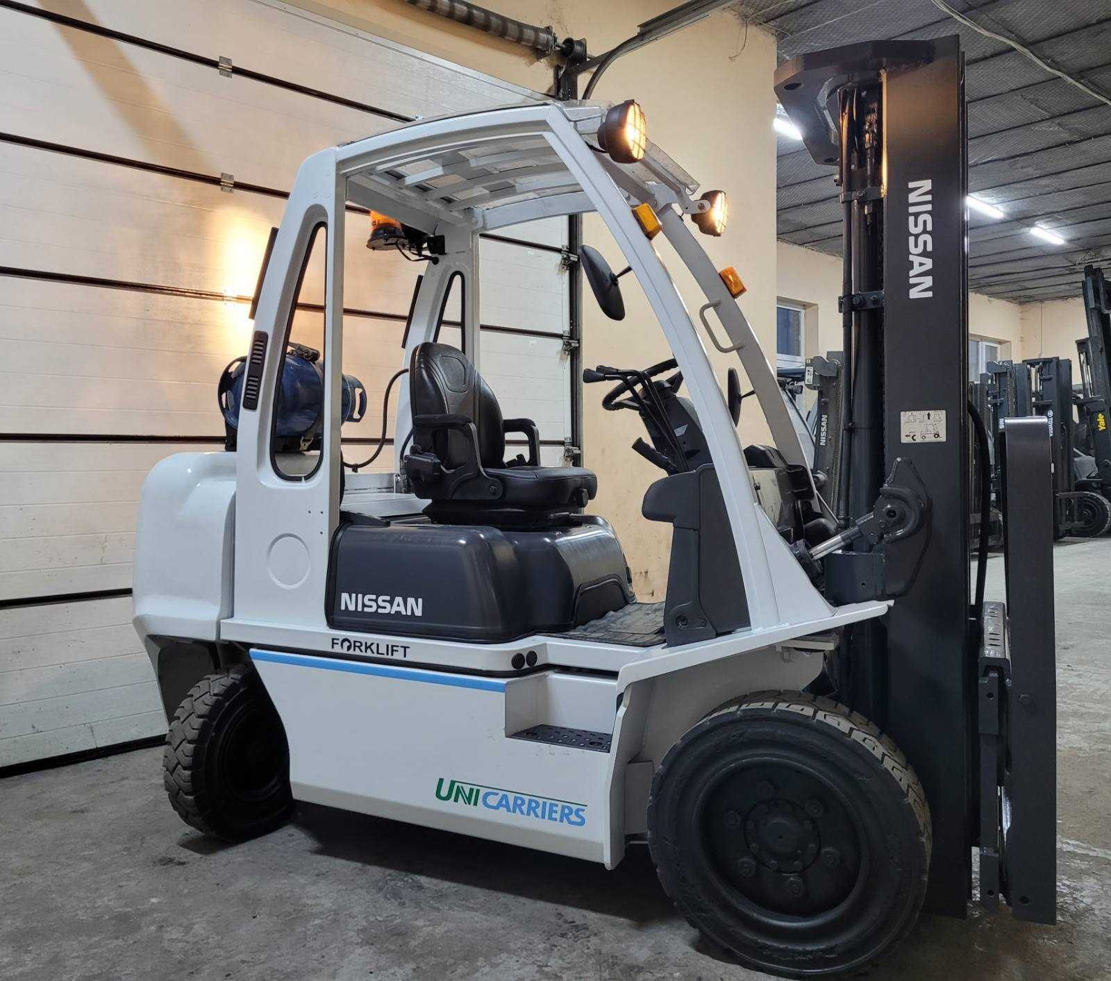 Навантажувач вилковий, газовий 3.2 тонни
Nissan UG1D2A32LQ