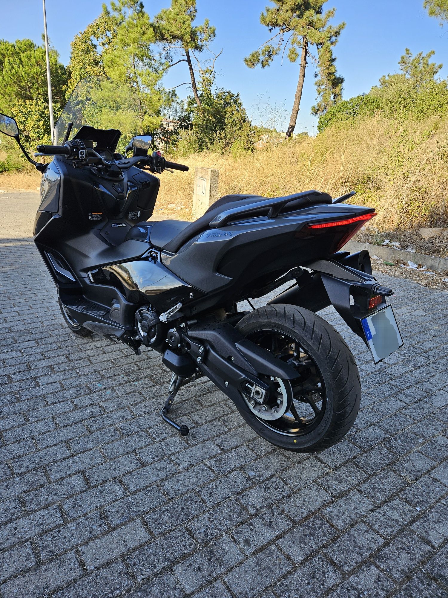 Yamaha tmax 560 tech max
