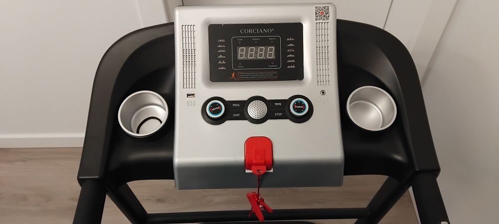Bieżnia Elektryczna Corciano 120kg 12km/h led