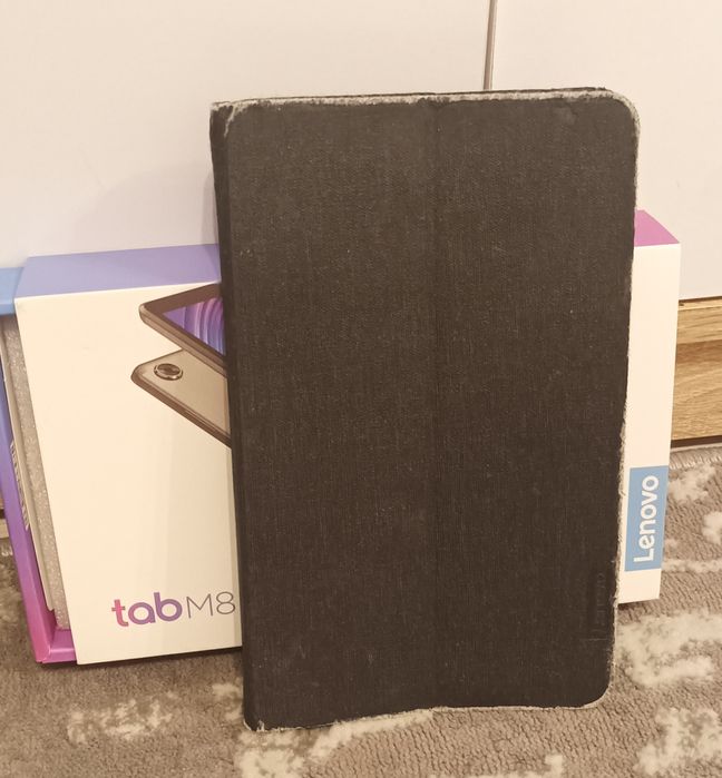 Продам планшет Lenovo tab M8