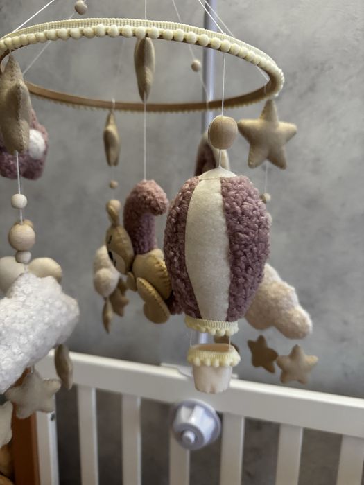 Мобіль музичний на дитяче ліжко